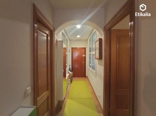 Affitto Appartamento in Ensanche - Moyua - Diputación. Alquiler de piso, 2 habitaciones con ascensor, en el casco viejo