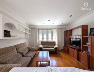 Lloguer Pis  Vitoria-gasteiz - prudencio maria verastegui kalea. Vivienda de tres habitaciones junto al museo artium