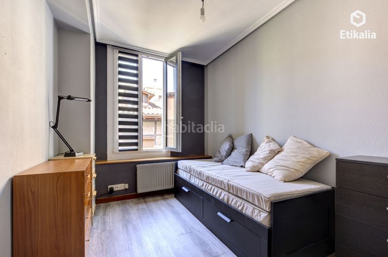 Foto a5040f18-3c70-4b44-8611-ba2546aa6fc1. Pis amb calefacció a Casco Viejo Vitoria - Gasteiz