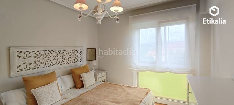 Foto b577ce86-9661-4ddb-9285-d4c5c099abf1. Lloguer pis amb calefacció aparcament a Polígono Rojo-Aldapa Getxo