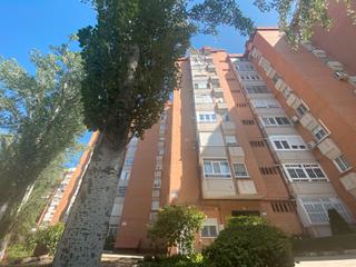 Etagenwohnung  Calle de tribaldos. Piso en madrid, hortaleza.