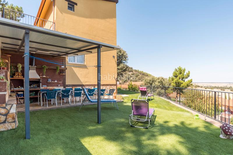 Foto c56ba240-2c47-44b1-b605-87dd81c18ad3. Casa bifamiliare con riscaldamento parcheggio piscina in Vegas de Matute