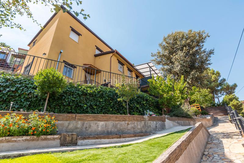 Foto d43fbeb5-2b8c-4950-852a-672f0a344859. Casa bifamiliare con riscaldamento parcheggio piscina in Vegas de Matute