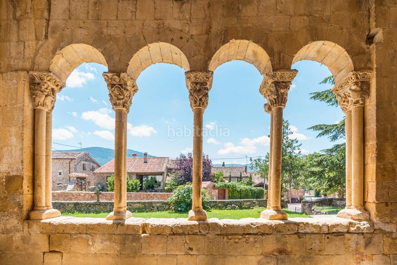 Foto 05de2be6-6fe7-4c49-aa14-a87ee34fb5c3. Casa amb xemeneia calefacció a Sotosalbos