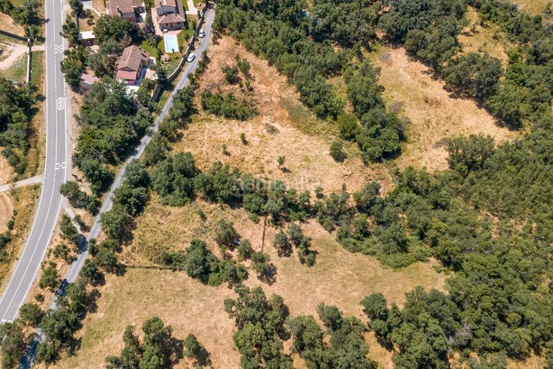 Foto 2d7bc526-9c06-4d72-bfd2-96c96b498cd9. Casa amb xemeneia calefacció a Sotosalbos