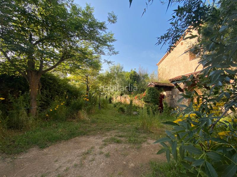 Foto 8dbb39ee-8536-440c-9ac9-3ecd2d72d93a. Casa amb xemeneia calefacció a Sotosalbos