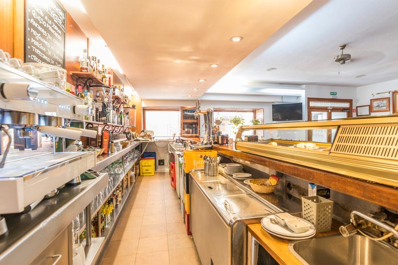 Foto c0fe6737-7044-4ed6-9ce9-89adbeaaa8e7. Local comercial amb calefacció a Casco Histórico Guadalajara