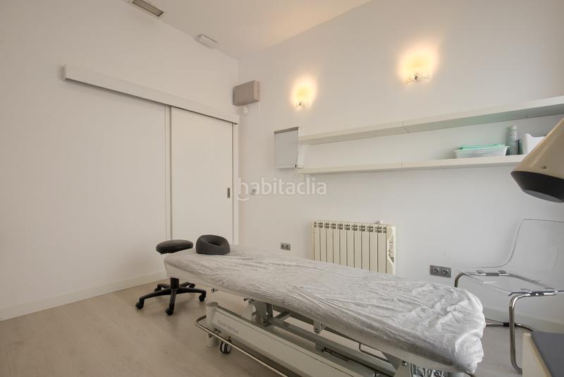 Foto 70ea12bc-5a51-4f82-ab55-e0033a29a1ae. Business premise with heating in Centro Villanueva del Pardillo