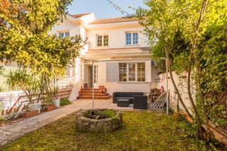 Rent Semi detached house  Calle isaac albéniz. Chalet adosado en las rozas, zona las matas