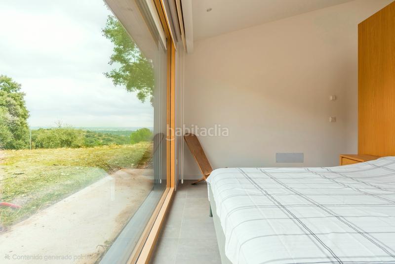 Foto f4c64d57-f13b-49ac-a645-eaf29b9146fc. Chalet with heating in Pino Alto-Navarredonda Valdemorillo