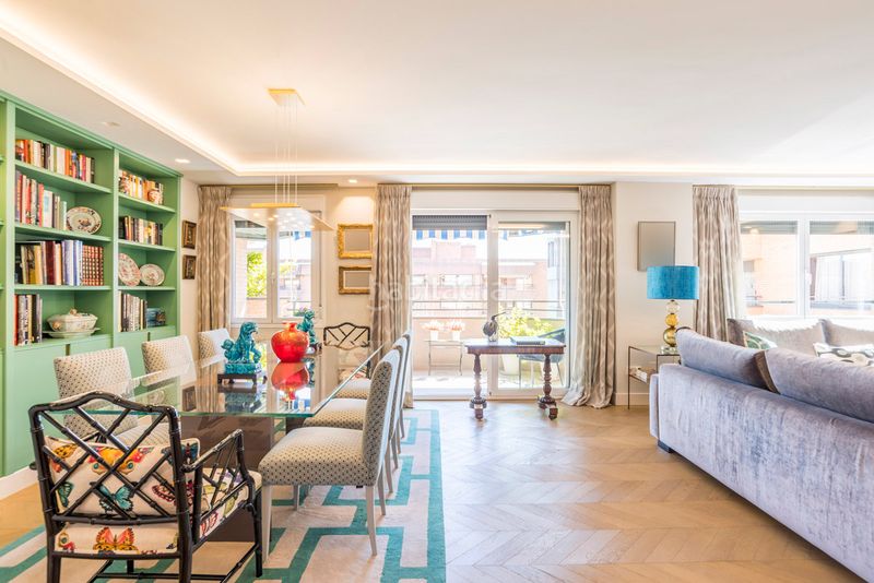 Foto 0923f980-fd52-4f6e-ac1b-4cecdf6a1dee. Pis amb calefacció aparcament piscina a Mirasierra Madrid