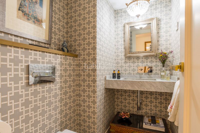 Foto 7be66ecb-3fcf-4129-a749-4f4a351ac07a. Pis amb calefacció aparcament piscina a Mirasierra Madrid