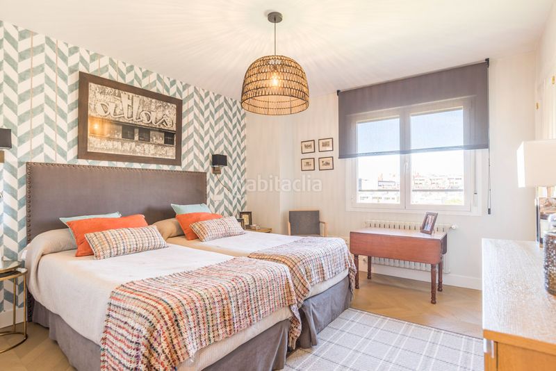 Foto 7f1da370-0c5e-4cb3-9270-4ae610b8b146. Pis amb calefacció aparcament piscina a Mirasierra Madrid