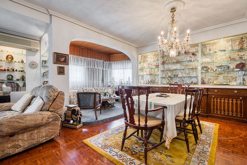 Foto 610531b7-452b-4615-8f56-e4fa124629a3. Pis amb calefacció aparcament a Guindalera Madrid