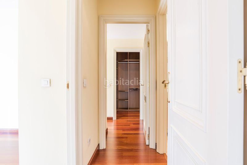 Foto 1b317297-9749-402e-a98f-7ac5b145557a. Pis amb calefacció aparcament piscina a Acacias Madrid