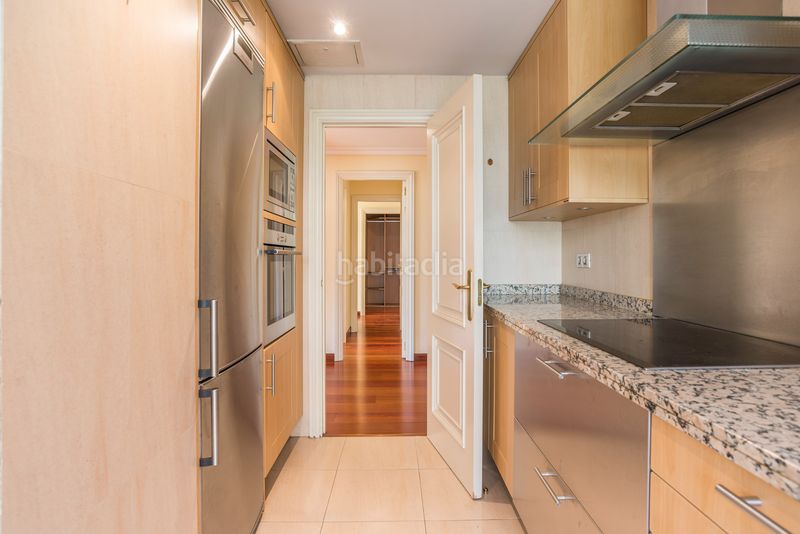 Foto 2970b1c3-8c78-4f06-a10d-a4412eb71c0c. Pis amb calefacció aparcament piscina a Acacias Madrid