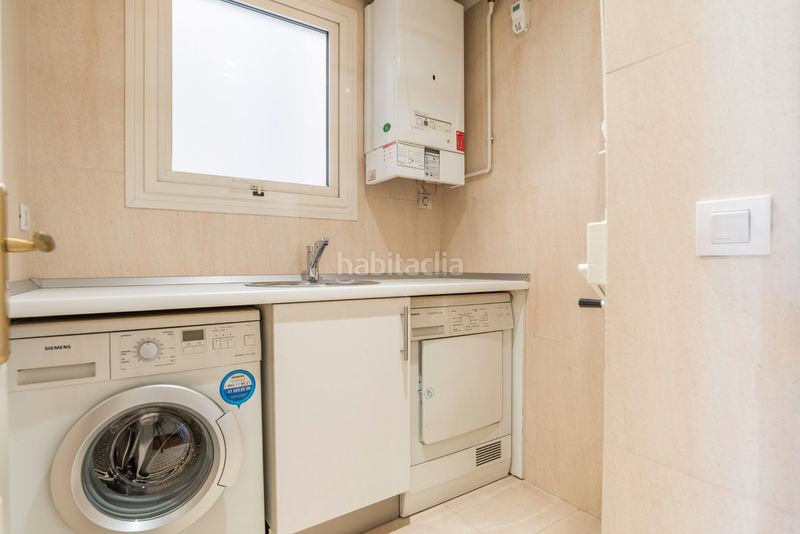 Foto 2e37b3c0-090b-44f5-8c00-c9c27dee36d9. Pis amb calefacció aparcament piscina a Acacias Madrid