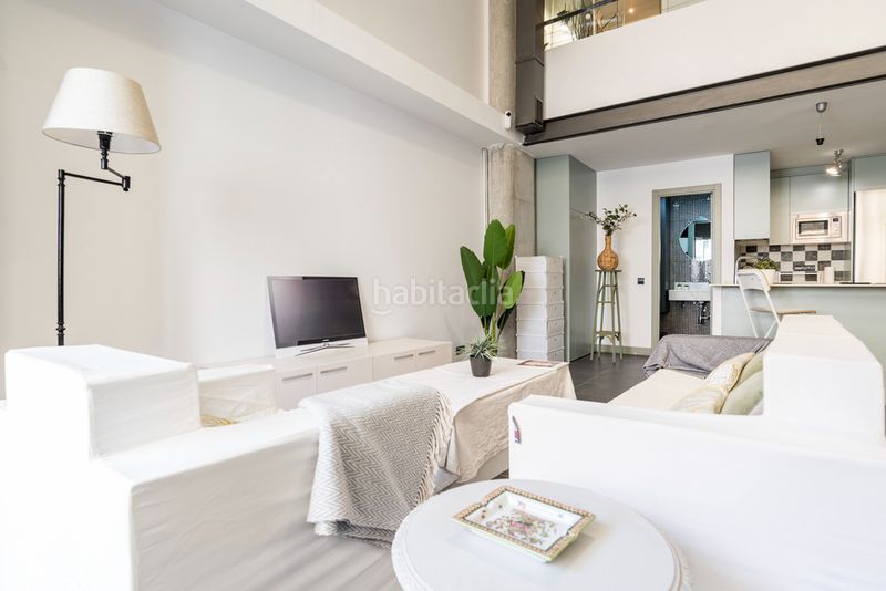 Foto 374b2843-0089-43fb-86d8-4d0da4810cb1. Loft amb calefacció aparcament a Virgen del Cortijo-Manoteras Madrid