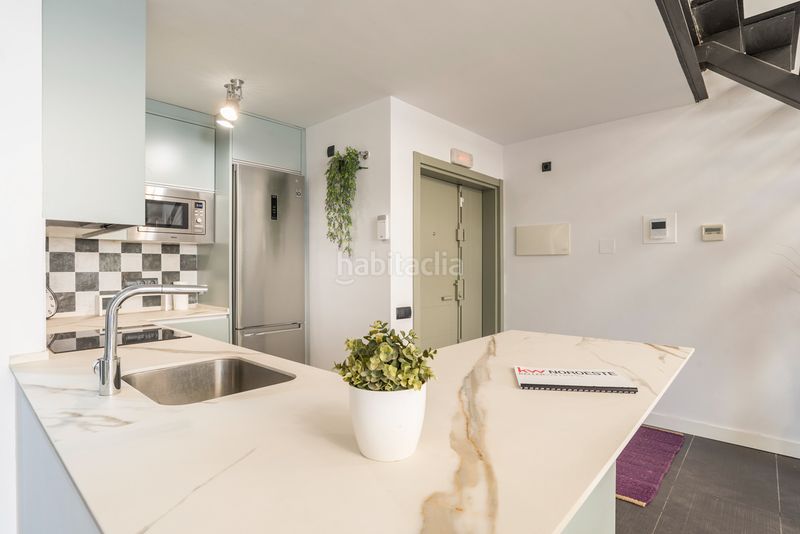 Foto 708666bc-ffa2-403c-9a9b-7c501881ab4a. Loft amb calefacció aparcament a Virgen del Cortijo-Manoteras Madrid