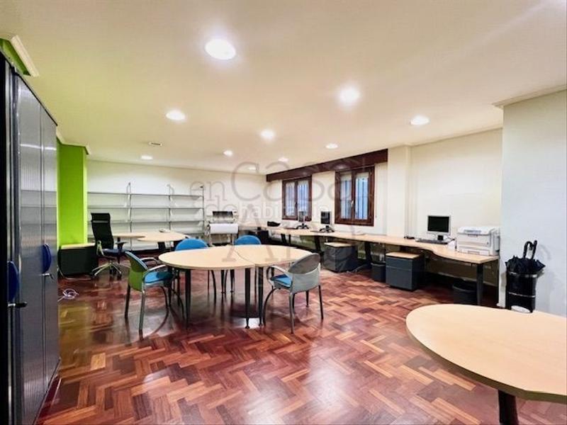 Foto 746142f9-7148-4ba1-9740-9b52b5a1d79b. Miete büro in Plaza Circular Bilbao