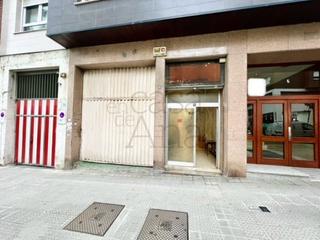 Local commercial  Heliodoro de la torre kalea. Amplio local en deusto