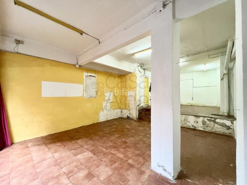 Foto f0f1e88c-e04b-4d80-b269-18968625a44d. Local comercial a Iralabarri Bilbao