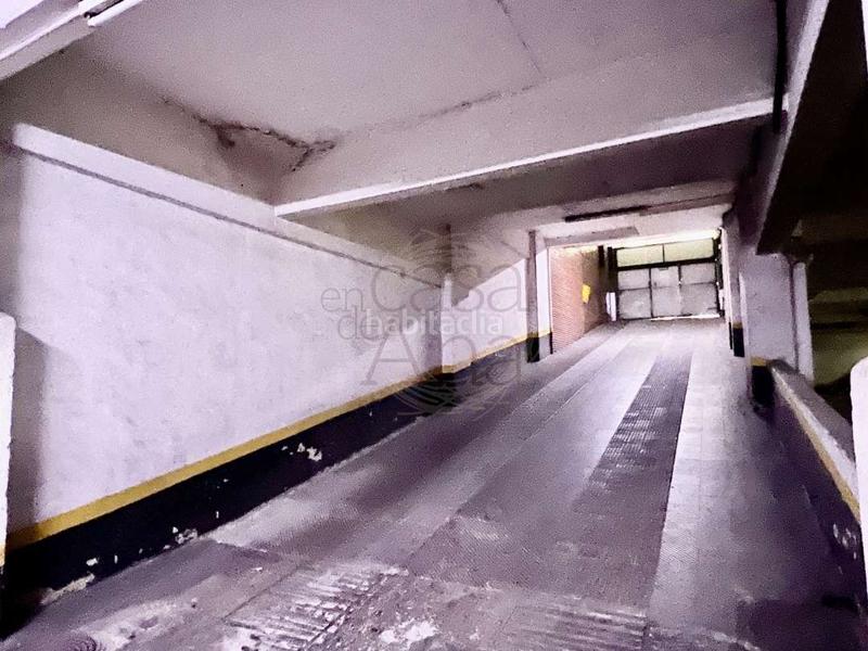 Foto 6d71a30b-229c-41bb-b3f4-538b99e24689. Miete autoparkplatz in Campuzano Bilbao