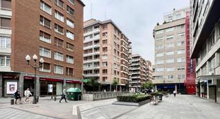 Miete Autoparkplatz  Rodríguez arias kalea. Parcela de garaje para coche pequeño o moto en indautxu