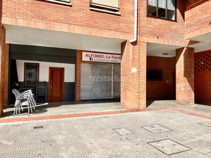 Foto 2f765cc7-e23b-4b30-bd60-2caa1feeaf95. Local comercial local en lezeaga junto parada de autobus en Bilbao