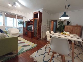 Rent Flat  Zubiaurre pintores kalea. Piso en alquiler en la casilla