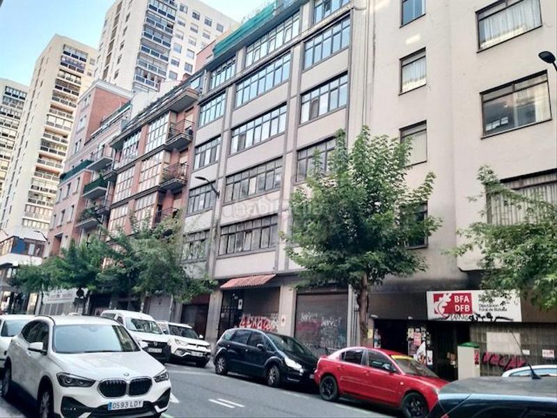 Foto 20f14cdb-a47b-4171-80c7-d58ce3ff64f5. Miete büro in Sabino Arana-Jesuitas Bilbao