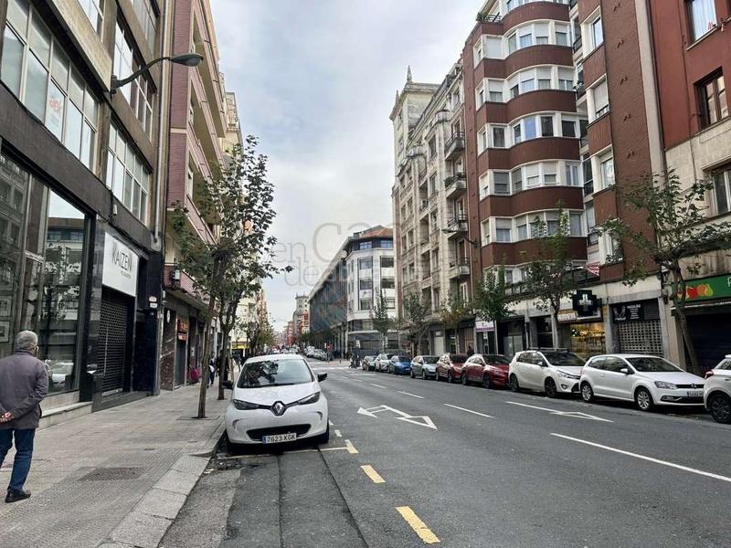 Foto 64ecdc61-4ebc-4652-83eb-3a160edba37b. Ufficio in Zona Indautxu Bilbao