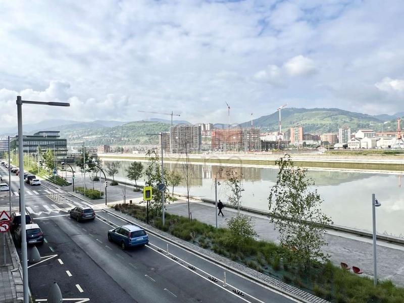 Foto 7bfb1521-b2a6-4a09-93d0-4e373a64a6ae. Rent office space with parking in San Ignacio-Elorrieta Bilbao