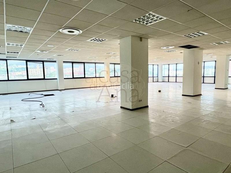Foto 1a88afe8-6ce4-45f7-98f3-8b6874f7a7f8. Location bureau avec parking dans San Ignacio-Elorrieta Bilbao