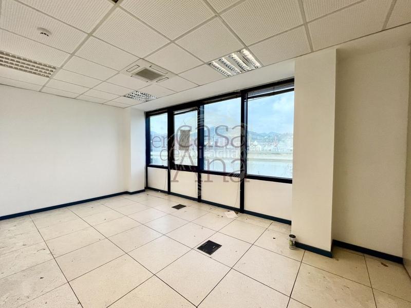 Foto 95c4171a-ca65-4858-986d-b407c1f06dd1. Location bureau avec parking dans San Ignacio-Elorrieta Bilbao