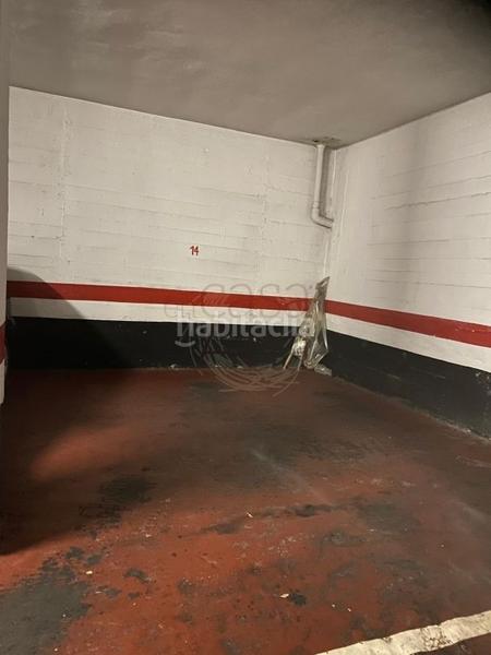 Foto 7df1f28f-6e88-46f1-84fa-226055d30bf3. Aparcament cotxe a Arangoiti Bilbao