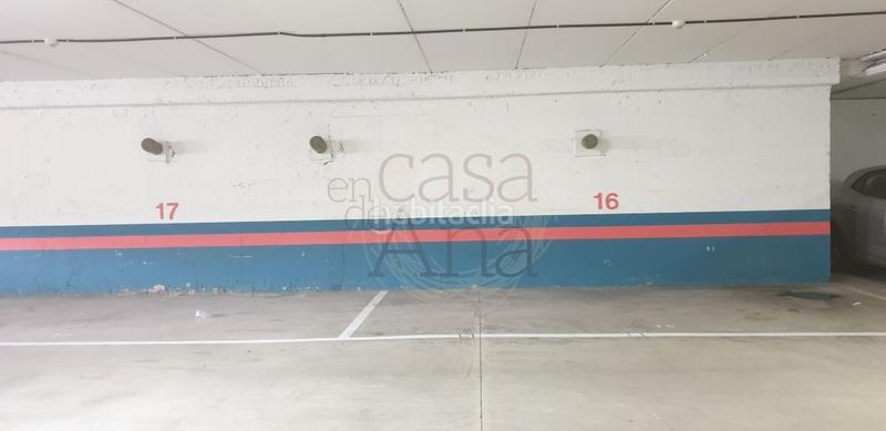 Foto c2022b02-c4f6-4d48-9873-277a5fd4205e. Parking coche garaje en Urbi Basauri