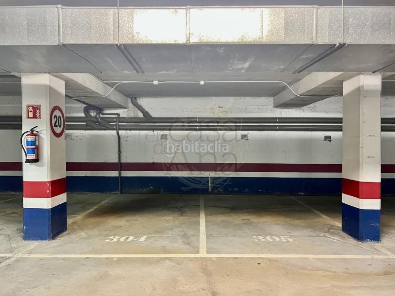 Foto 4b20ab27-bf4a-4406-b870-8cb884f5591b. Posto auto in avenida ribera de axpe etorbidea 11 in Erandio