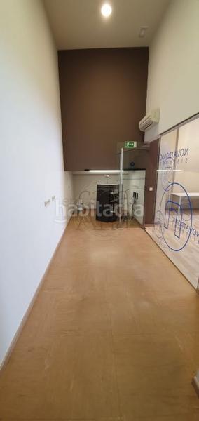 Foto c010dcad-76cd-4f9b-a052-e4a32fe111e6. Alquiler local comercial lonja en alquiler en basurto lezeaga en Bilbao