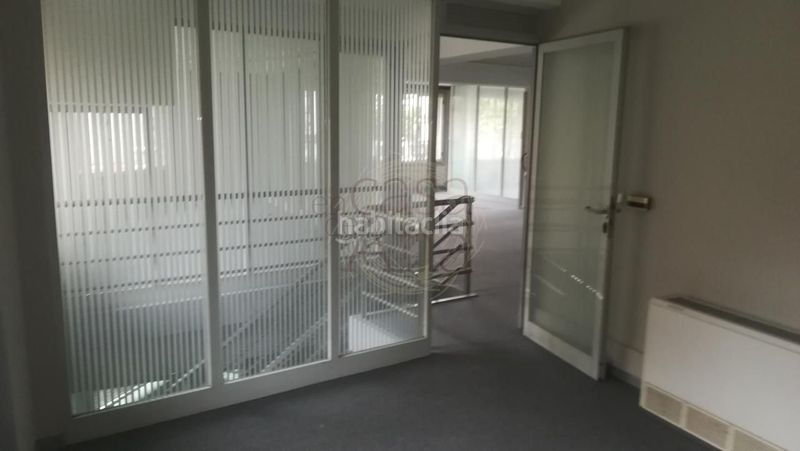 Foto 430a63c2-9101-454e-9260-24c400c1bc09. Local comercial a Llodio