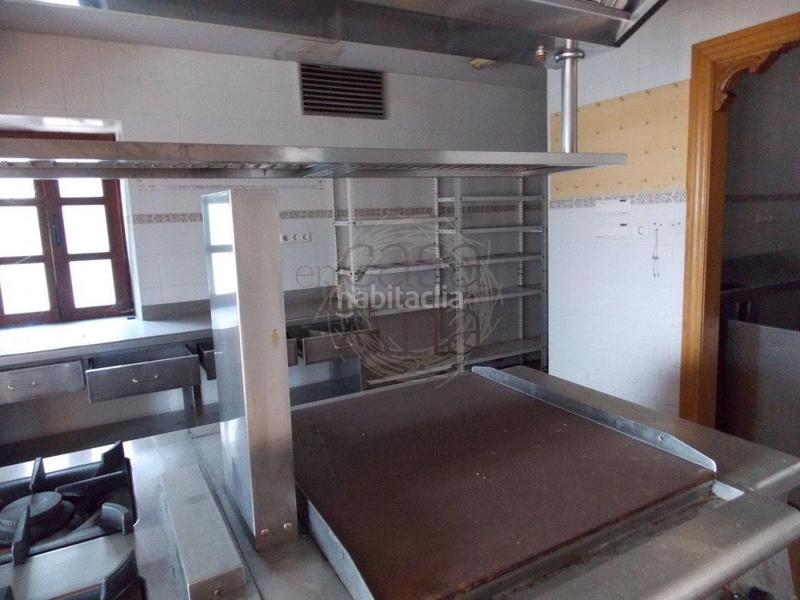 Foto 3eb46c54-89b8-4b53-9887-07da4c6f20b6. Edificio agroturismo en Dima