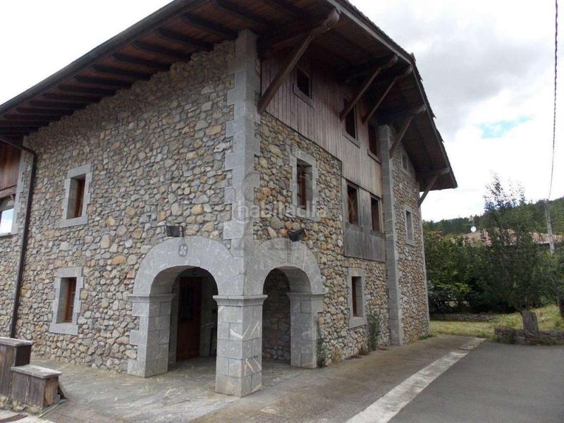 Foto 40cabba2-2d79-4fcb-b6d7-50043fba07a7. Edificio agroturismo en Dima