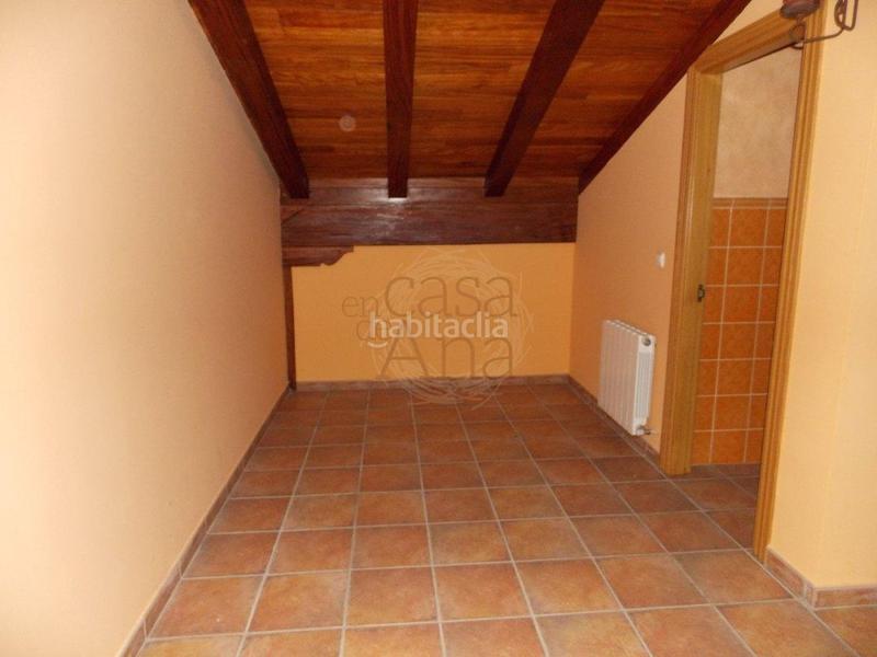 Foto 84cc13ae-d2db-4776-af64-0dd36d7e88a7. Edificio agroturismo en Dima