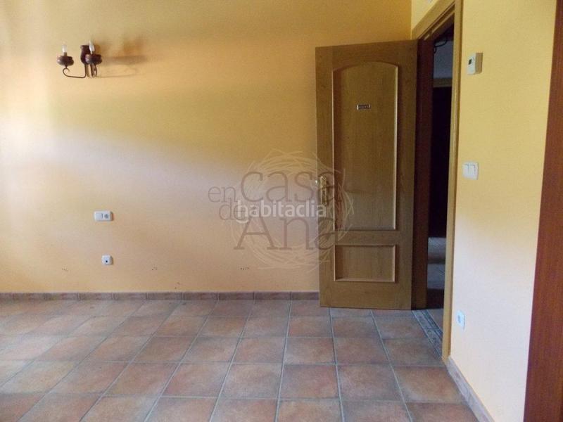 Foto b240c0bd-301a-457a-9342-66b37df70294. Edificio agroturismo en Dima