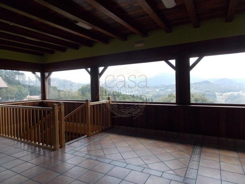 Foto cdef0c44-adef-4b96-a4d4-6c61878b9e66. Edificio agroturismo en Dima