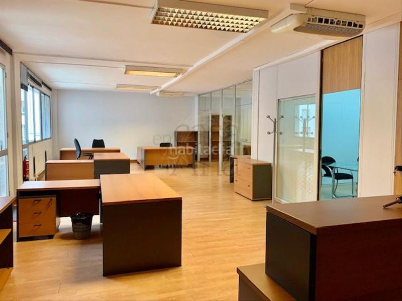 Foto e244cfa8-19ed-4c9c-bd6c-d9f733cbe535. Rent office space with heating in Basurtu Bilbao