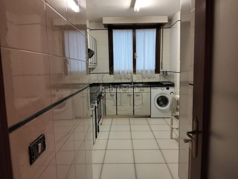 Foto b057f716-027f-4cee-8f7c-653987e9aa6a. Piso venta piso deusto. en San Pedro de Deusto - La Ribera Bilbao