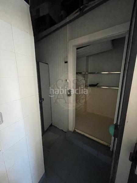 Foto f6f71758-f0fa-4233-bd8c-279bcb2b3422. Alquiler local comercial alquiler local en deusto. en Bilbao