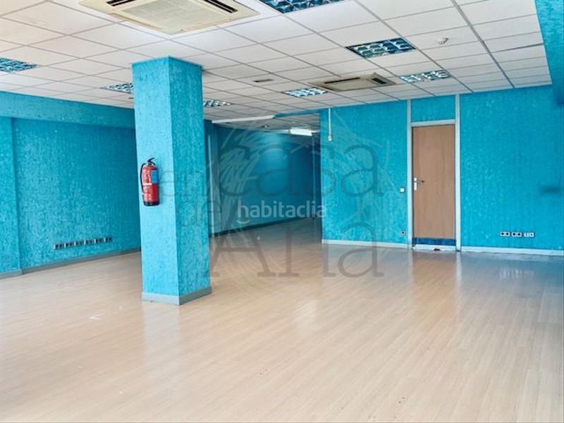 Foto b9c19914-cf7f-4050-a48b-31195fe5cbd3. Lloguer local comercial a Ametzola Bilbao