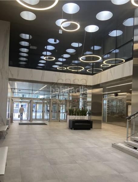 Foto b2ceeb51-96d9-49d6-b34e-a7cf612477fa. Lloguer local comercial a Albia Bilbao